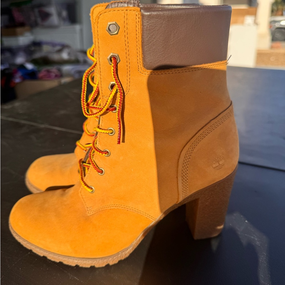 Timberland Women's Tan Leather Boots - Picture 4 of 8